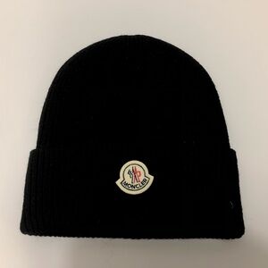 Moncler Wool And Cashmere Black Beanie